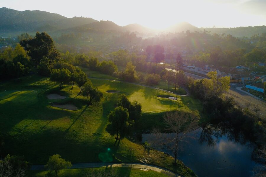 Championship golf